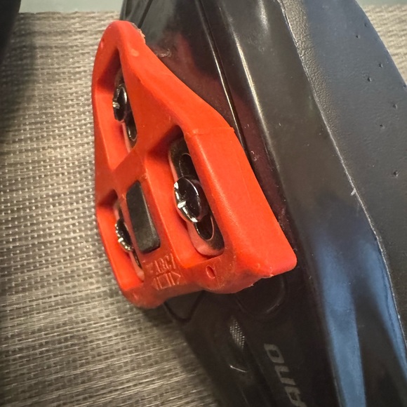 SHIMANO SH-RP1 High Performing All-Rounder Cycling Shoe - Picture 3 of 3